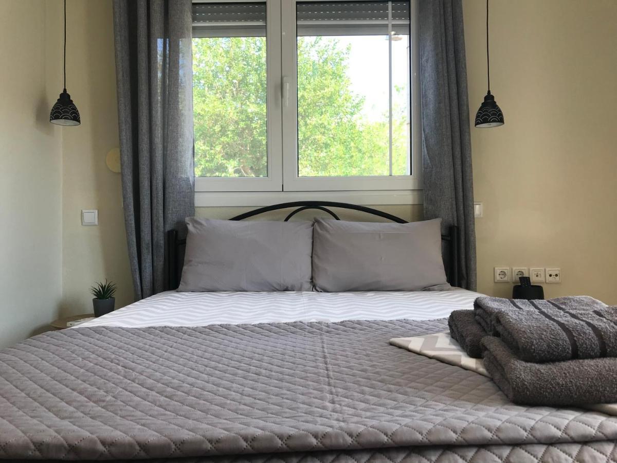Georgia's Cozy #3 * Kavala